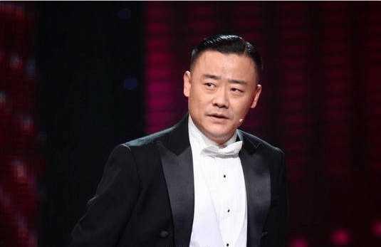 周立波 明星,从明星到争议人物，他的传奇人生