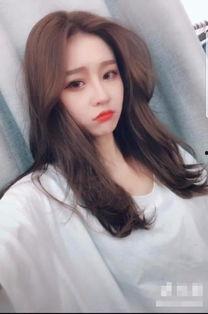 网红七妹抖音,揭秘网红背后的故事与魅力